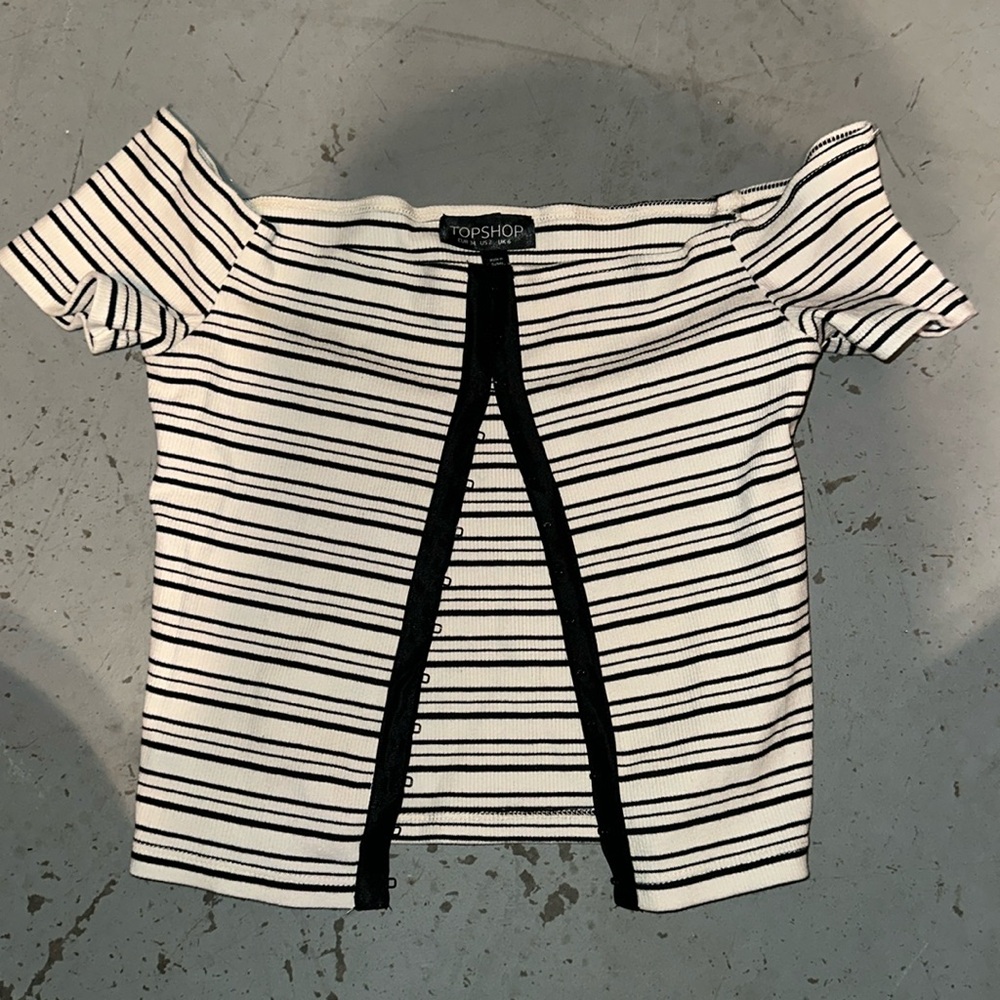 Top shop off the shoulder top - Picture 1 of 2